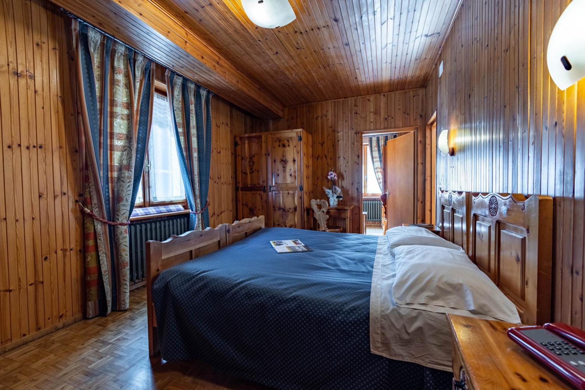 Hotel Le Campagnol Champoluc Extérieur photo