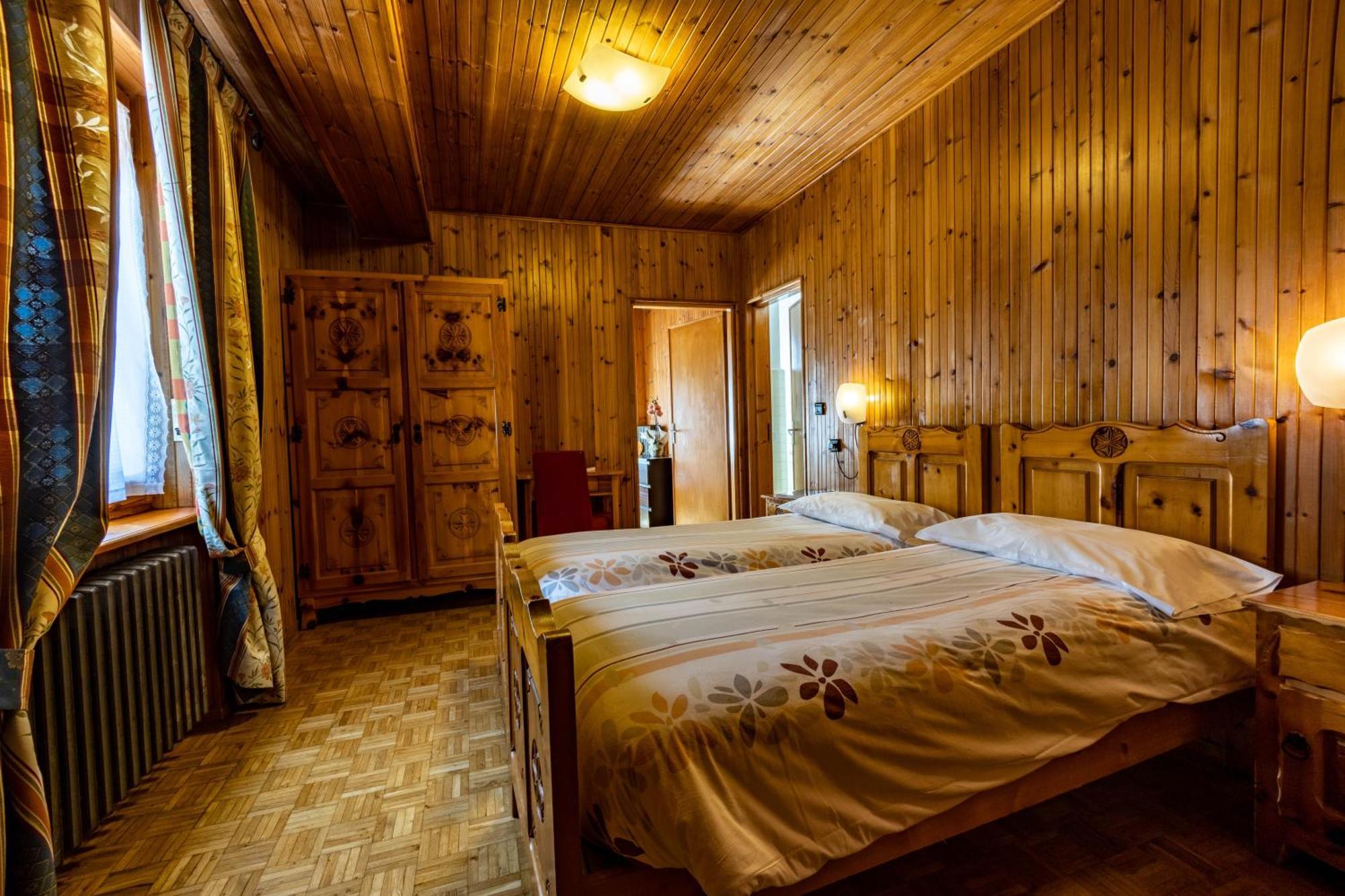 Hotel Le Campagnol Champoluc Extérieur photo
